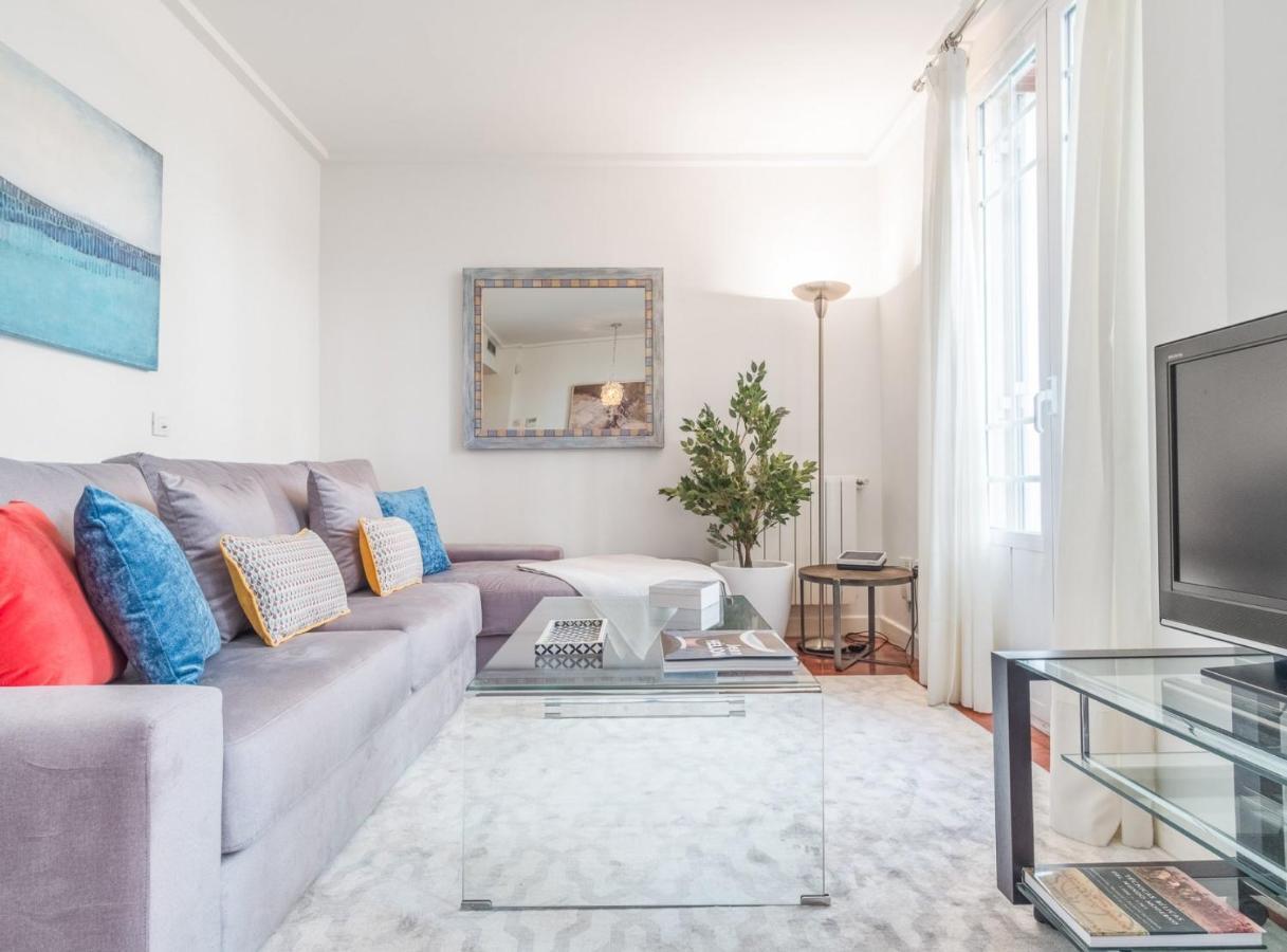 Charming 2-Bedroom Apartment In Retiro Perfect Madrid Location エクステリア 写真